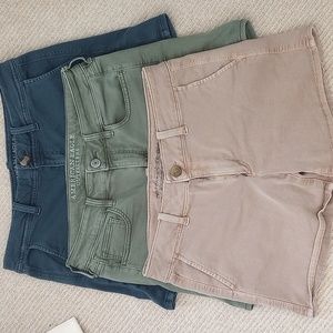 Lot of 3 American eagle outfitters shorts